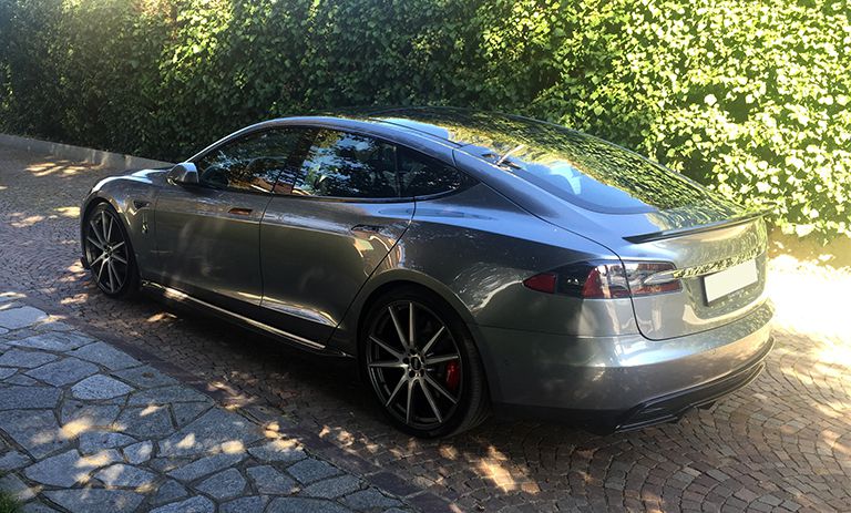 Tesla Model S P100D 71