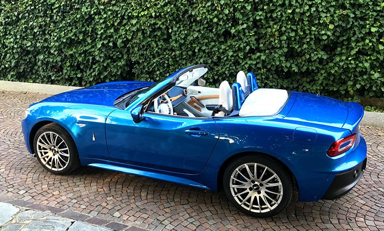 FIAT 124 Spider 52